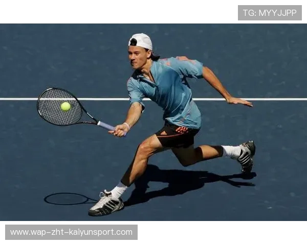 网球技术：截击与上网组合训练，提升你的攻防转换能力