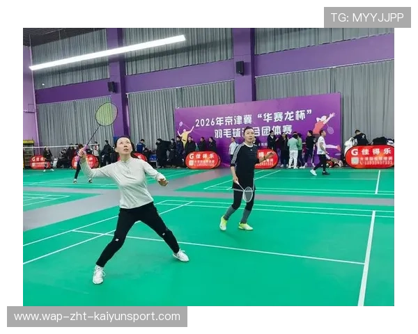 羽毛球贴场平抽如子弹——开启你的极速挥拍新体验