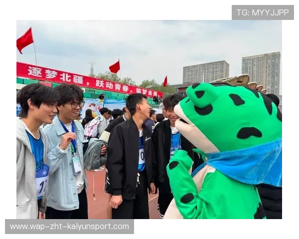 现场“趣味瞬间”：运动员“搞笑”互动不断！