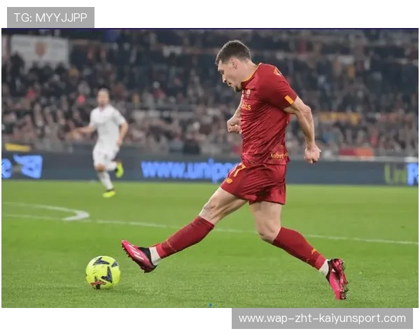 深圳新鹏城边锋踩单车过人，随即起脚爆射被扑