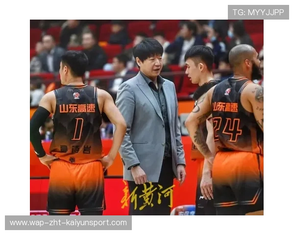 邱彪更衣室击掌庆祝,山东关键回合更硬,邱彪年龄 邱彪更衣室击掌庆祝,山东关键回合更硬,邱彪年龄